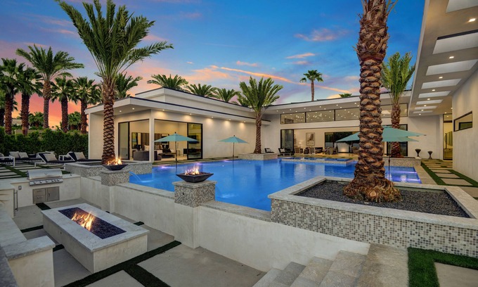 Rancho Mirage Casa | Brand New Luxury Vacation Rental, Private Resort Style Pool & Spa 2