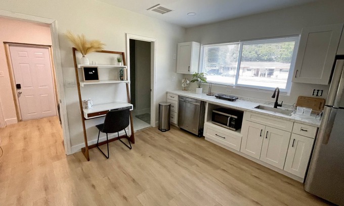 Clearwater Apartamento | Brand new private studio in Clearwater, 7mn away to the beach