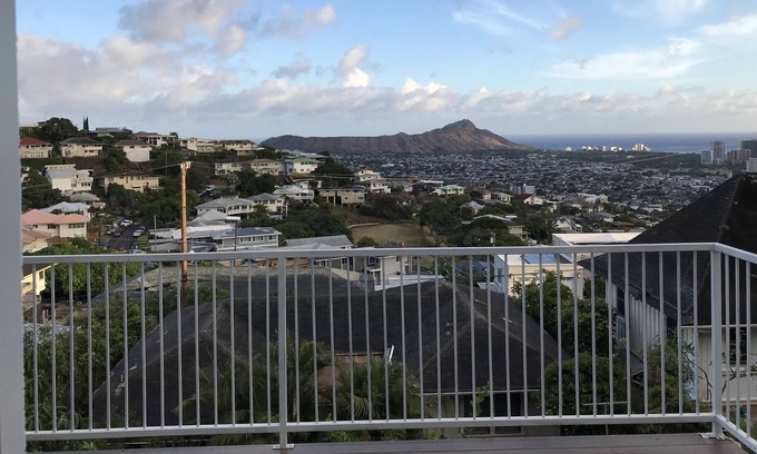 St Louis Heights Casa | ¡Para estrenar! Saint Louis Heights Espectaculares vistas del océano, Diamond Head, Waikik