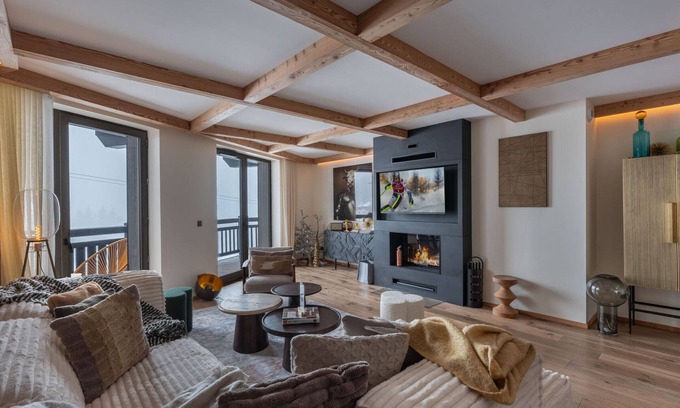 Courchevel Apartamento | Nuevo Apartamento a Pie de Pista en Courchevel 1850 con SPA y Piscina