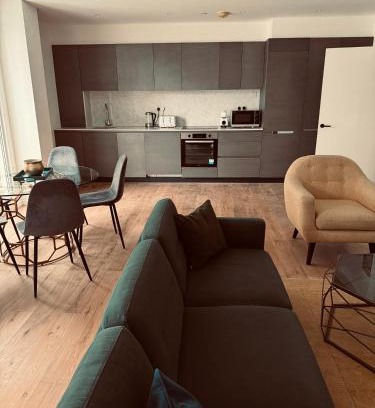 Clapton Apartamento | Brand New Spacious 3 Bed city Apartment with Terrace in Shoreditch