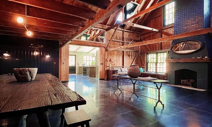 Barnes Landing Casa | Brand NEW Spacious 6-bedroom house in peaceful Amagansett just Steps From Water