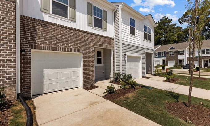 Durham Casa | Brand New spacious Home – 3BR-3BA Near Duke Hospital , NCCU, Downtown & RTP