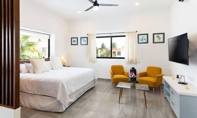 Colonia Adolfo Lopez Mateos Condominio | Nuevo Estudio en el CorazÃ³n de Cozumel