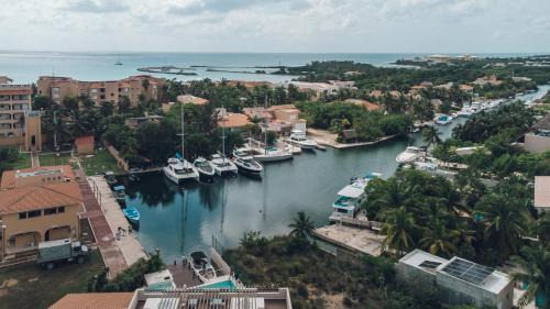 Puerto Aventuras Apartamento | Brand new Studios and Apartments