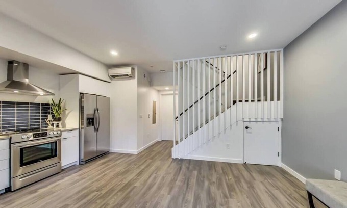 Downtown Oakland Apartamento | Brand New Studio Suite near DT Oakland