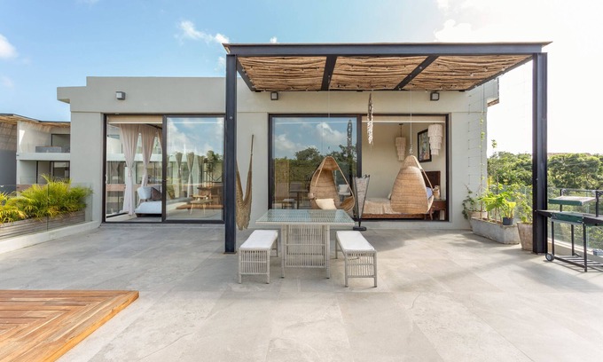 La Veleta Apartamento | Brand New ☆ Studio PH Private Pool X17
