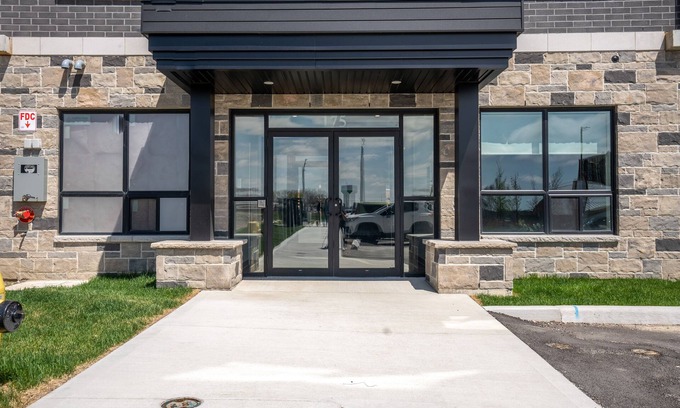 Chatham-Kent Apartamento | Brand new! Stylish 2 Bedroom Condo