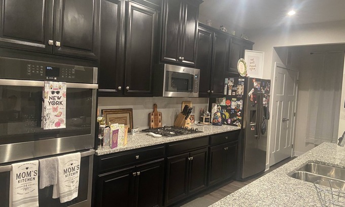 Lakeview Casa | Brand new townhome - 30 minutes from DC !