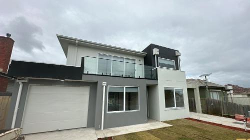 St. Albans Casa | Brandnew Comfortable Bedroom in a beautiful suburb