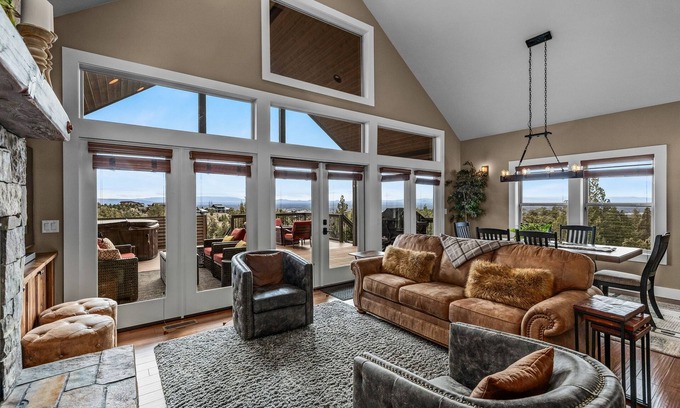 Powell Butte Casa | Brasada Ranch | Hot Tub | Guest Casita | 5 Bed