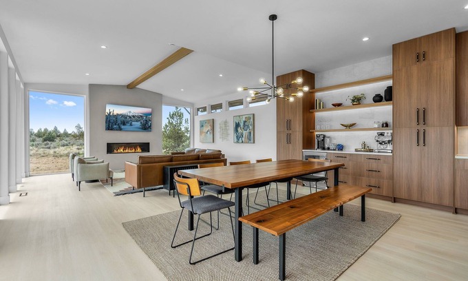 Alfalfa Casa | Brasada Ranch Luxury | Hot Tub & Chef’s Kitchen