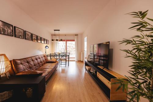 Eixample Apartamento | Bravissimo Pont de la Princesa, comfortable 3-bedroom apartment