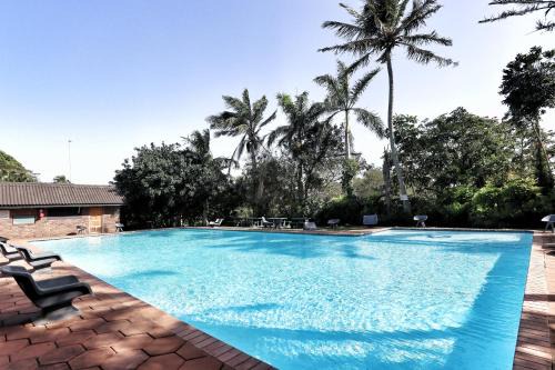 St. Lucia Chalet De Esquí | Break-a-Wave
