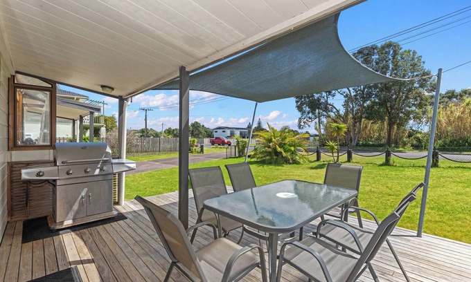 Ruakaka Casa | Bream Bay Sands - Ruakaka Holiday Home