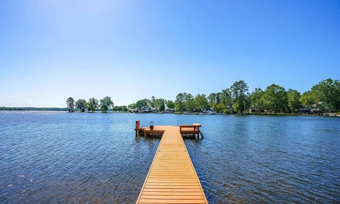 Chapin Casa | Breathtaking Lake View from this 3-Bedroom 2 Bath House in Peaceful Chapin
