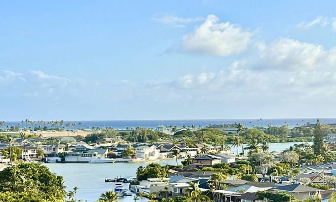 Hawaii Kai Apartamento | ¡Experiencia tipo resort con vista al mar!
