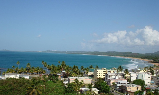 Luquillo Apartamento | Breathtaking view (12th Floor). Ocean front beautifully decorated!