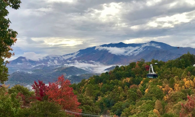 Chalet Village Chalet De Esquí | Breathtaking View of Gatlinburg's Smokey Mountains!!!