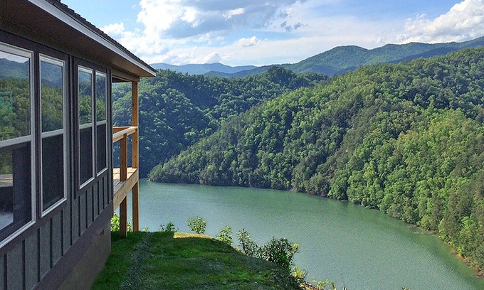 Bryson City Cabina | Desembarco del Águila - Con vistas al lago Fontana y al Parque Nacional Great Smoky Mountains Ntl