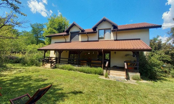 Cornu Casa | Breaza - Grădina Ascunsa