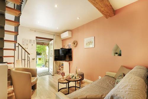 Eguisheim Apartamento | BREDALA* Gîte maison Alsacienne avec Jardin