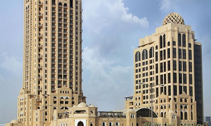 Al Sufouh 2 Apartamento | Breezy 2 Bedroom Apartment at Media City with Private Plunge Pool