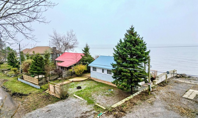 Long Point Cabina | Breezy Blue Hideaway