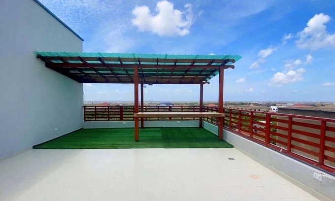 Nungua Apartamento | Breezy Mountain View