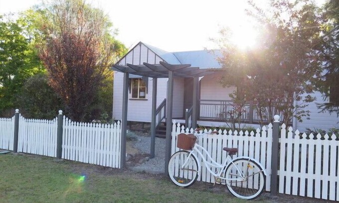 Stanthorpe Cabaña | Briar Rose Rurales de Mulberry Cottage
