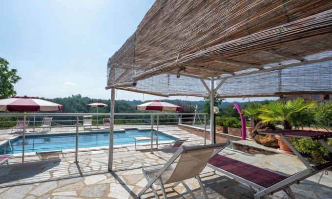 Monta Casa | Casa de vacaciones Bricco delle Rondini en Alba - 8 personas, 2 dormitorios