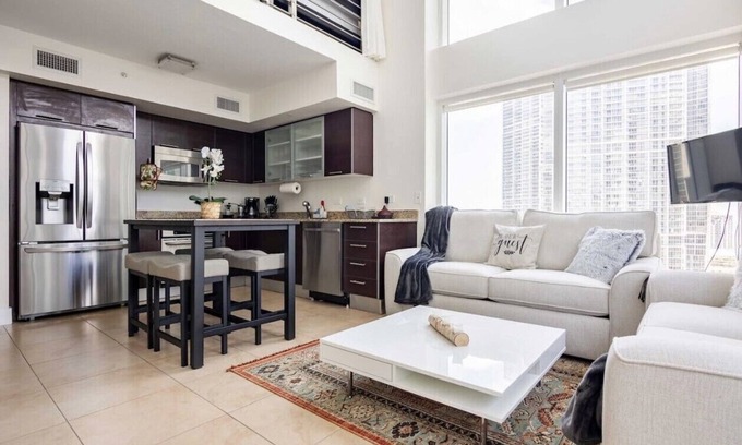 Downtown Miami Condominio | Brickell River LOFT / parking & 12 min to South Beach