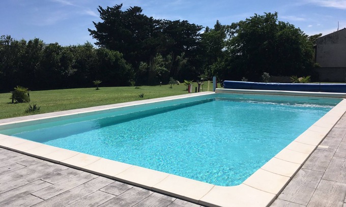Sernhac Casa | EL PUENTE DEL TARDE ALQUILADO T2 EN VILLA CON PISCINA