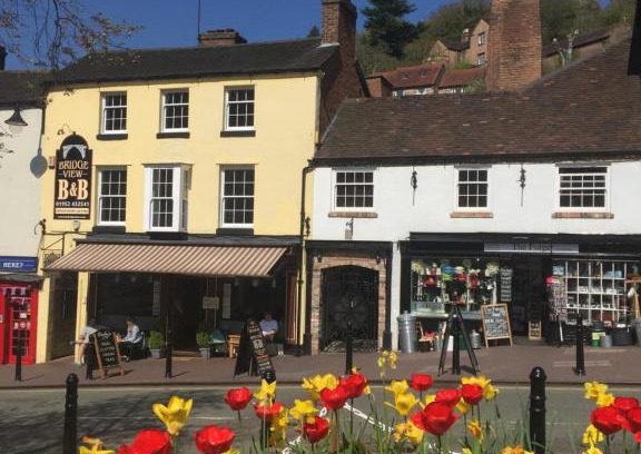 Coalbrookdale Casa | Bridge View Guest House