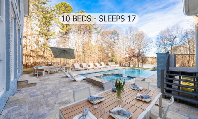 Mayhew Casa | Bridle Path Lane by Stay Lake Norman