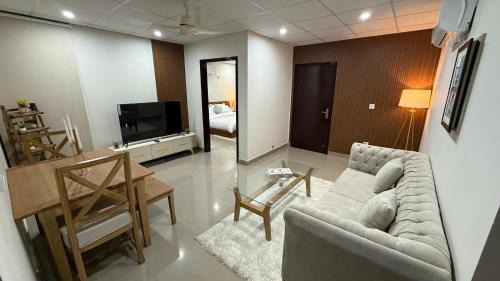 Lahore Apartamento | Bright 1 BR Apartment Near Airport