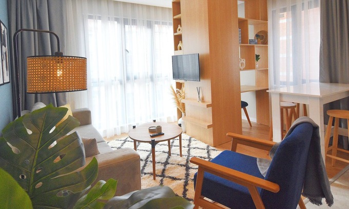 Kagithane Apartamento | Bright 1BR Apt: Perfect Blend of Comfort & Style.