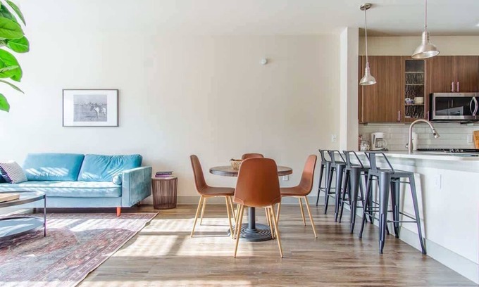 Richardson Apartamento | Bright 1BR Suite | Pool, Parking + Gym J