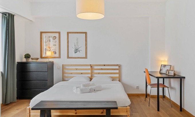 Bonnevoie Apartamento | Bright 2-Bed Apartment in Central Gare
