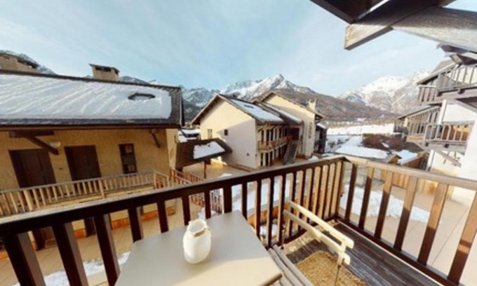 Monetier-les-Bains Apartamento | Bright 30 M With Balcony Center Villa