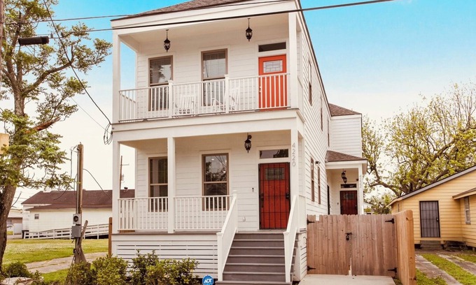 Bywater Casa | Stylish 3-Bed, 2-Bath Home in New Bywater/Musician's Village for long-term stay!