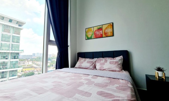 Taman Hock Ann Apartamento | Bright 7 Guests Scott Garden Duplex 1 Room Old Klang Road, Taman Desa, Kuchai Lama, Bangsar South, Pearl Point, Mid Valley, Kuala Lumpur