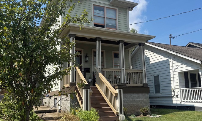 Buena Vista Casa | Bright & Airy 2-bed, 2.5-bath house in historic Germantown, Nashville
