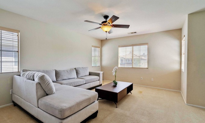 Lancaster Casa | Bright & Airy 4BR in Lancaster, Open Concept & Remodeled w Large Backyard#41390