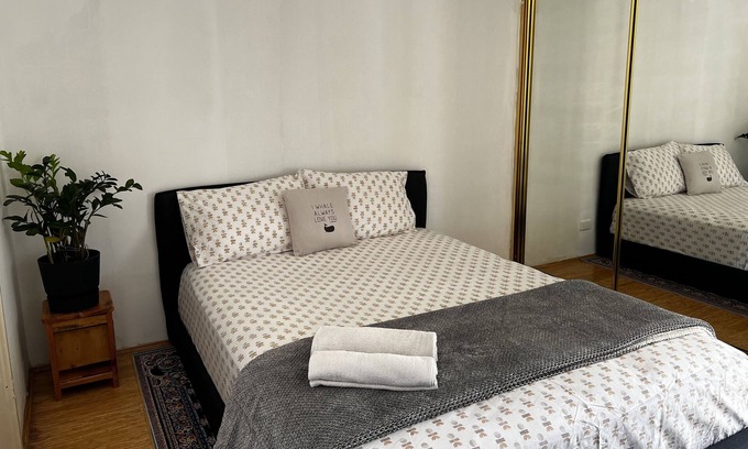 Marangaroo Casa | Bright and beautiful home in Marangaroo, short drive to Perth CBD and beach.