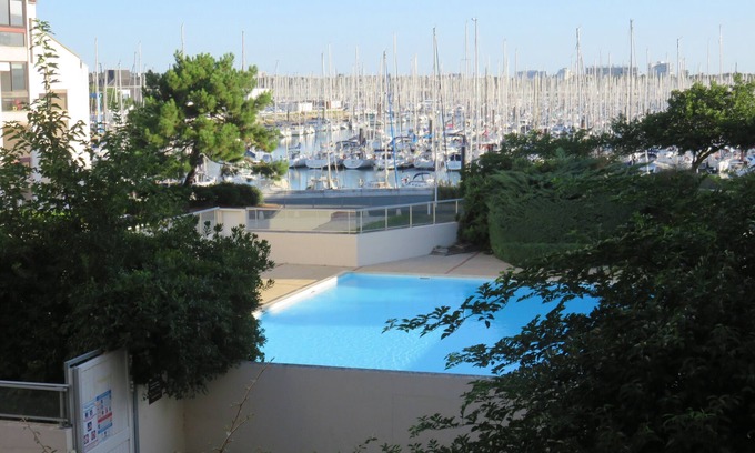 La Rochelle Apartamento | Bonito apartamento 40 m2 clasificado 3*, frente a la piscina y al puerto