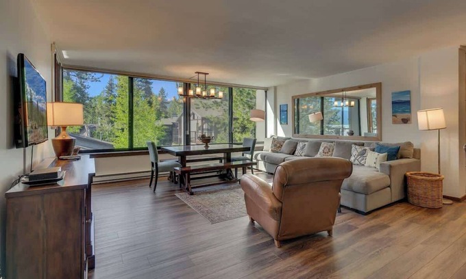 Brockway Apartamento | Bright and Cozy Lakeview Retreat #59