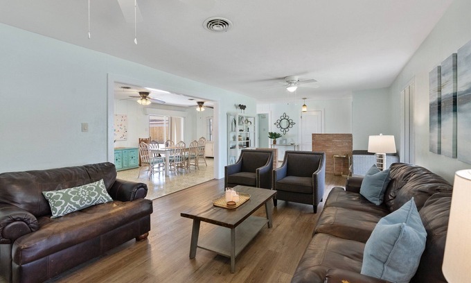Bay Area Casa | Bright and spacious retreat just minutes from all Corpus Christi has to offer