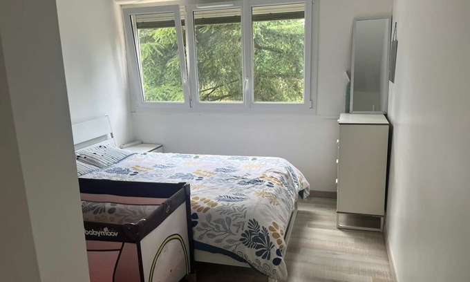 Villiers-le-Bel Apartamento | Bright apartment near Paris