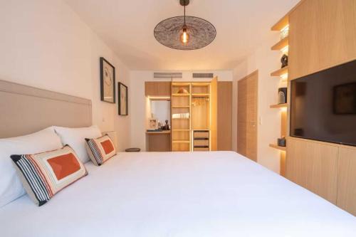 Saint-Tropez City Centre Apartamento | Bright Apartment 1BR 2P - Port of Saint-Tropez